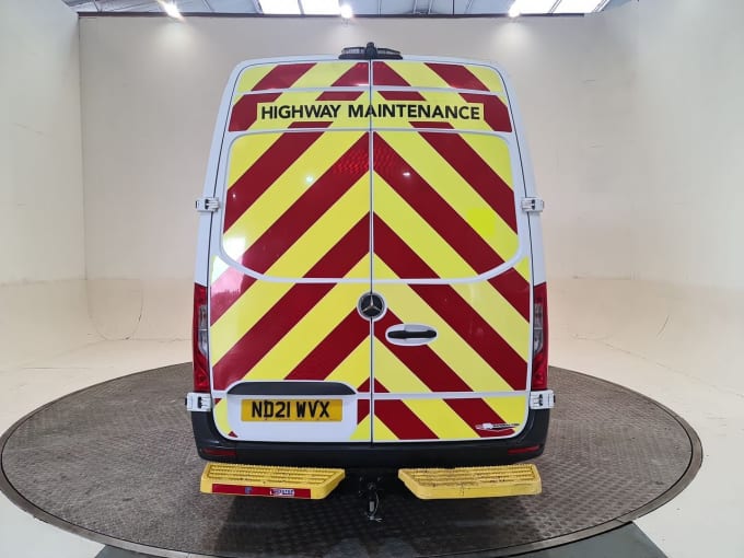 2025 Mercedes-benz Sprinter