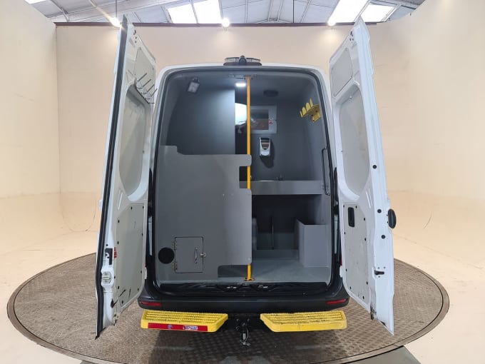 2025 Mercedes-benz Sprinter