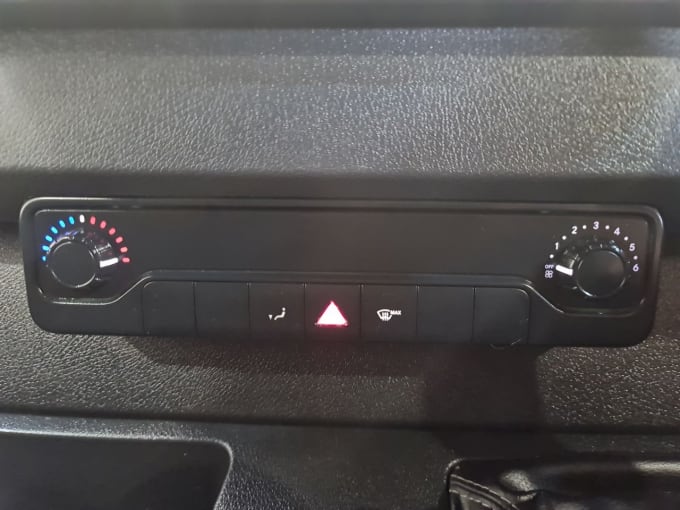2025 Mercedes-benz Sprinter