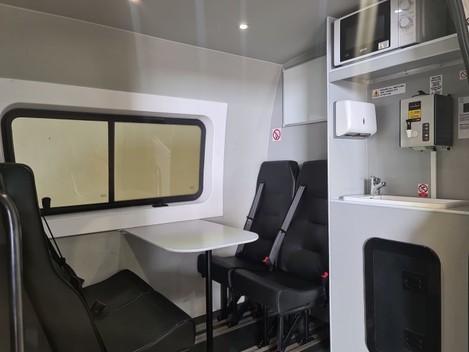 2025 Mercedes-benz Sprinter