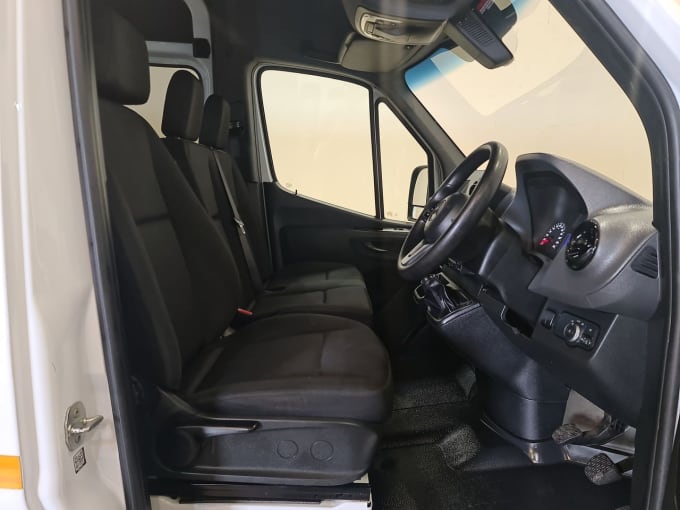 2025 Mercedes-benz Sprinter