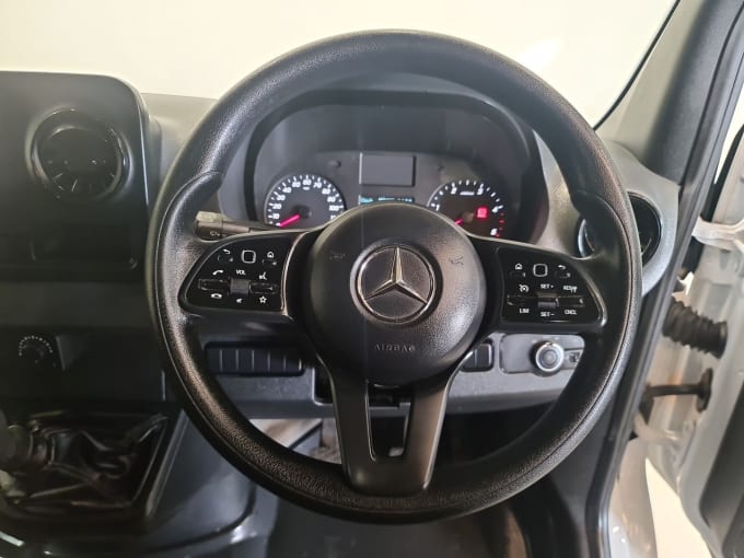 2025 Mercedes-benz Sprinter