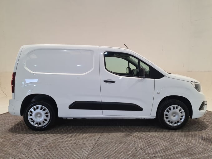 2025 Vauxhall Combo