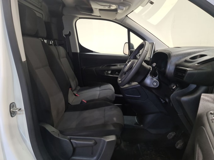 2025 Vauxhall Combo