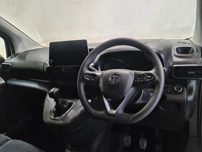 2025 Vauxhall Combo