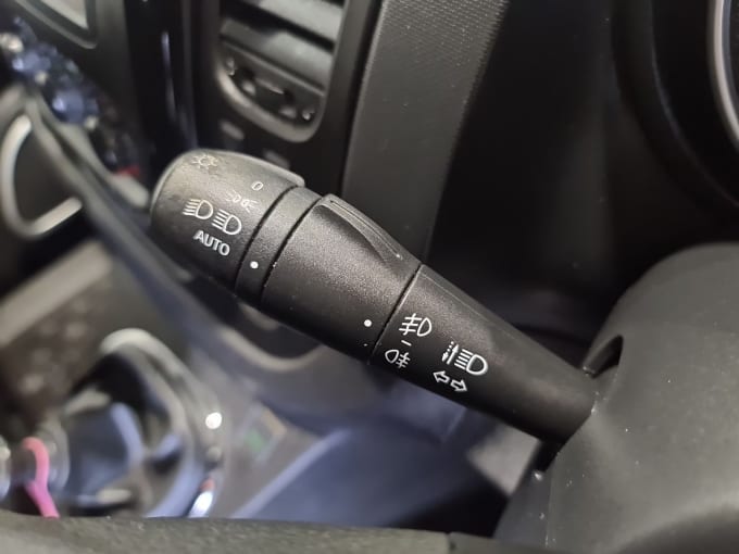 2025 Vauxhall Vivaro