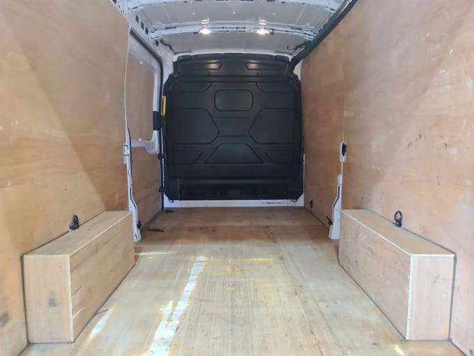 2025 Ford Transit
