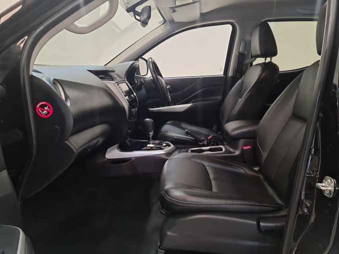 2025 Nissan Navara