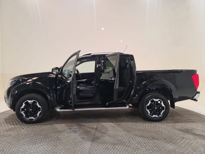 2025 Nissan Navara