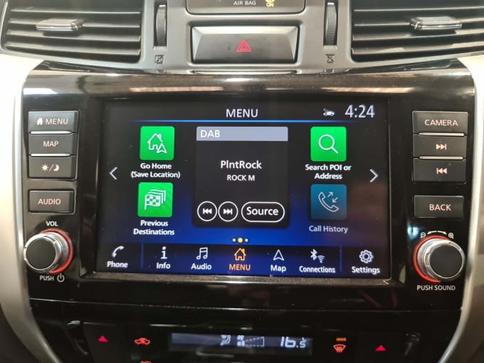 2025 Nissan Navara
