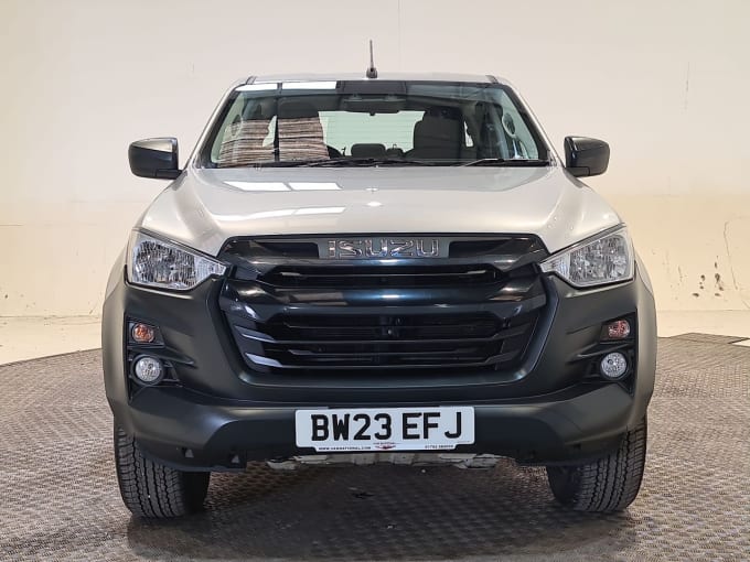 2025 Isuzu D-max