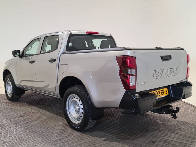 2025 Isuzu D-max