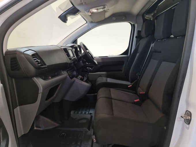 2025 Vauxhall Vivaro