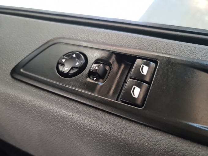 2025 Vauxhall Vivaro
