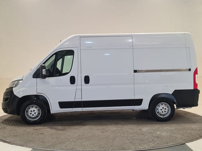 2025 Vauxhall Movano