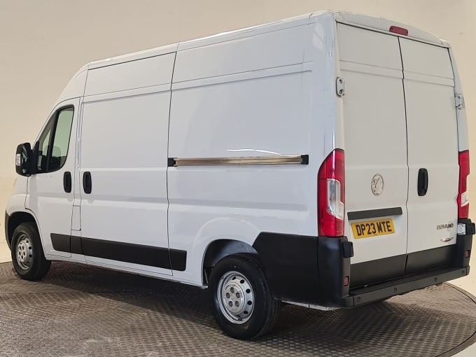 2025 Vauxhall Movano