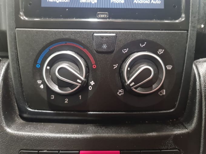 2025 Vauxhall Movano