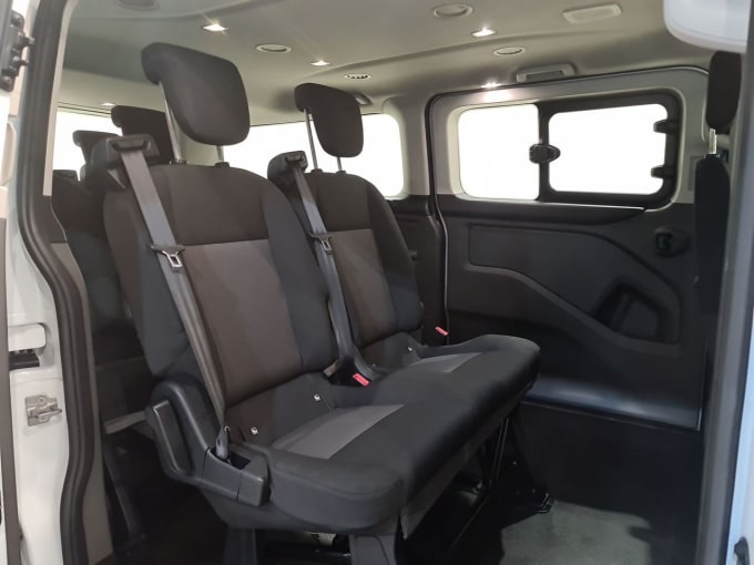 2025 Ford Tourneo Custom