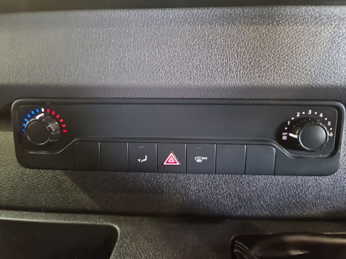 2025 Mercedes-benz Sprinter