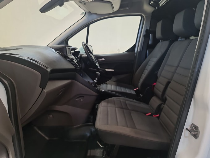 2025 Ford Transit Connect