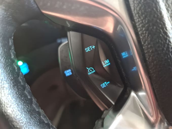 2025 Ford Transit Connect