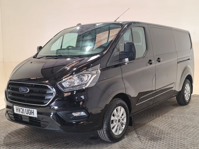 2025 Ford Transit Custom