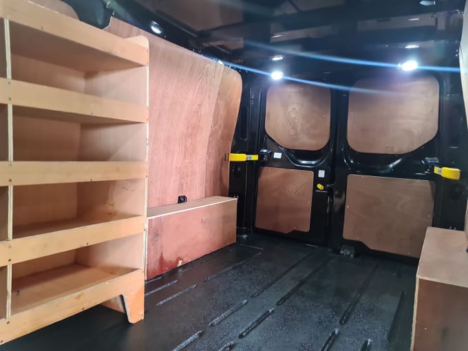 2025 Ford Transit Custom