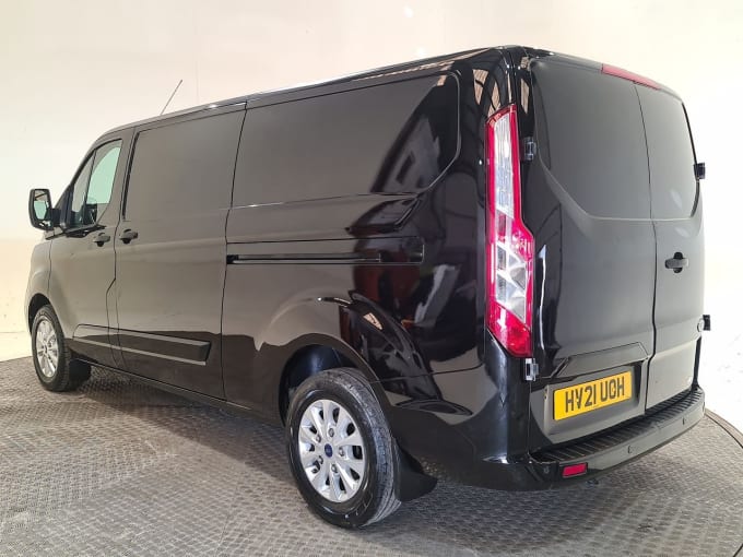 2025 Ford Transit Custom