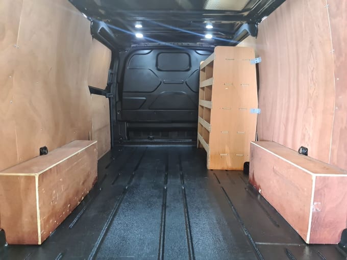 2025 Ford Transit Custom