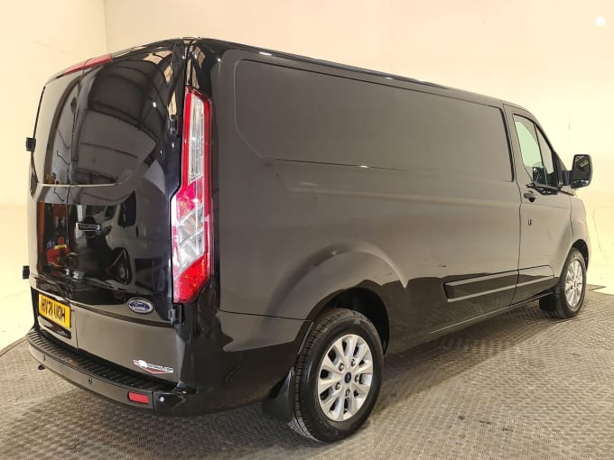 2025 Ford Transit Custom