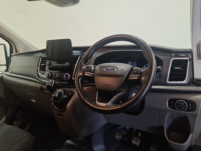 2025 Ford Transit Custom