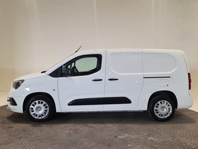 2025 Vauxhall Combo