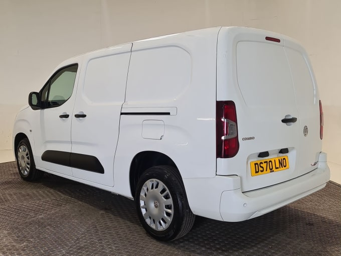 2025 Vauxhall Combo