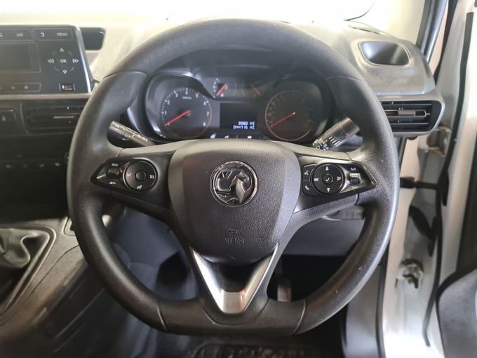 2025 Vauxhall Combo