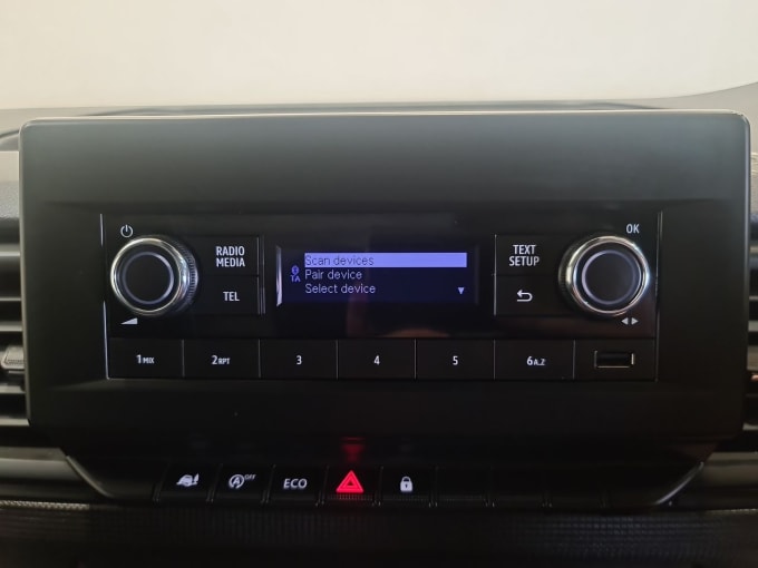 2025 Nissan Primastar