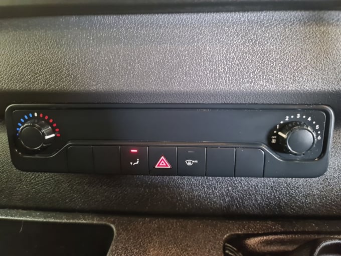 2025 Mercedes-benz Sprinter