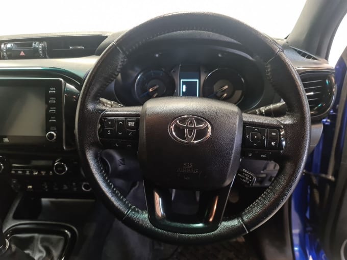 2025 Toyota Hi-lux