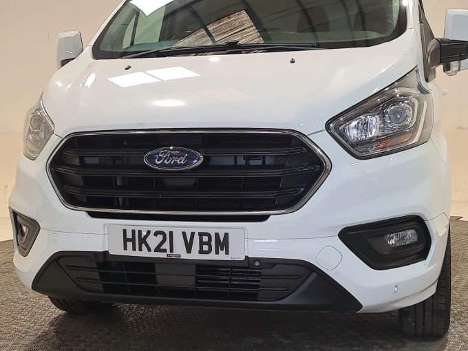 2025 Ford Transit Custom