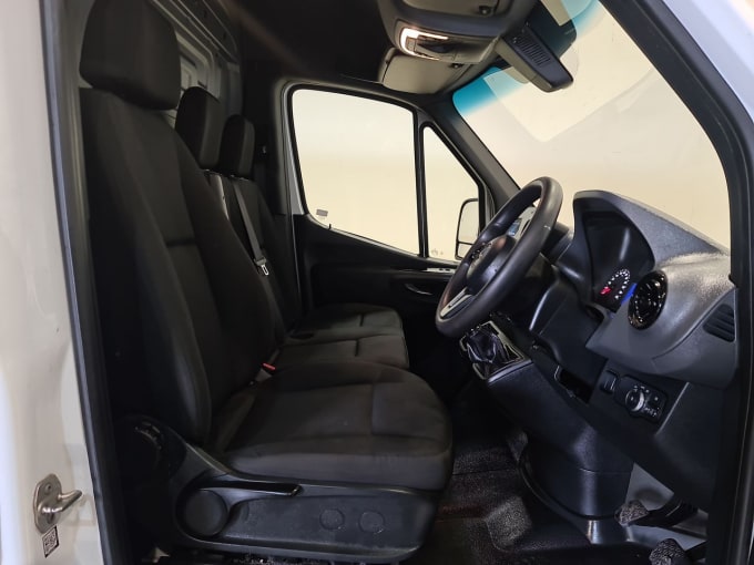2025 Mercedes-benz Sprinter