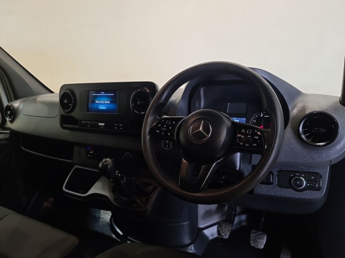 2025 Mercedes-benz Sprinter