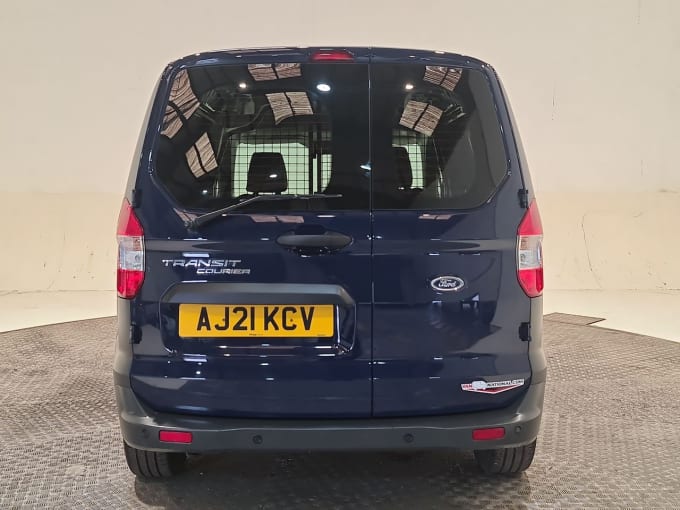 2025 Ford Transit Courier
