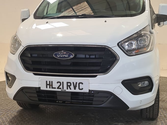 2025 Ford Transit Custom