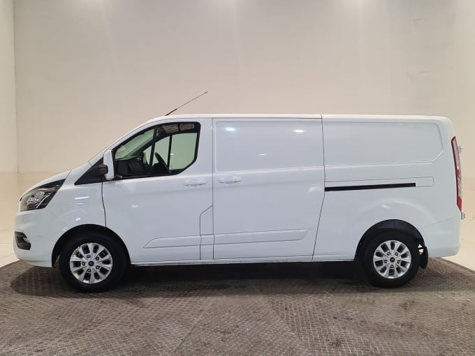 2025 Ford Transit Custom