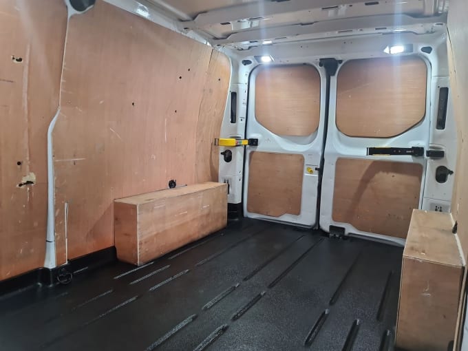 2025 Ford Transit Custom