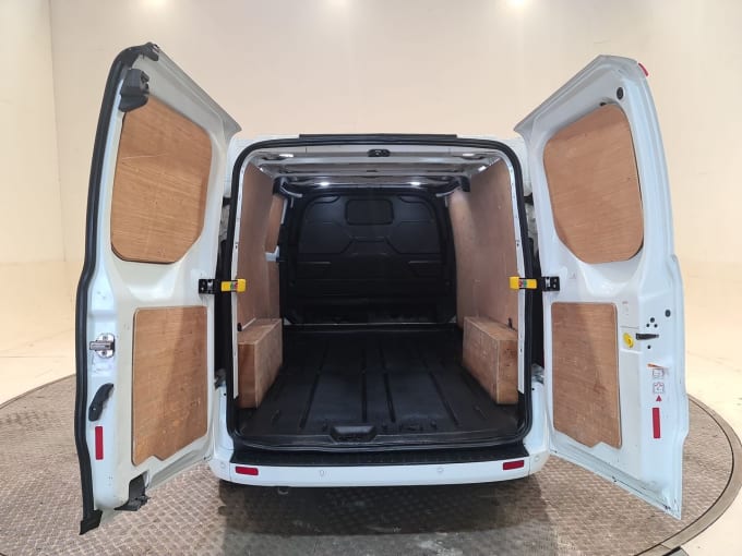 2025 Ford Transit Custom