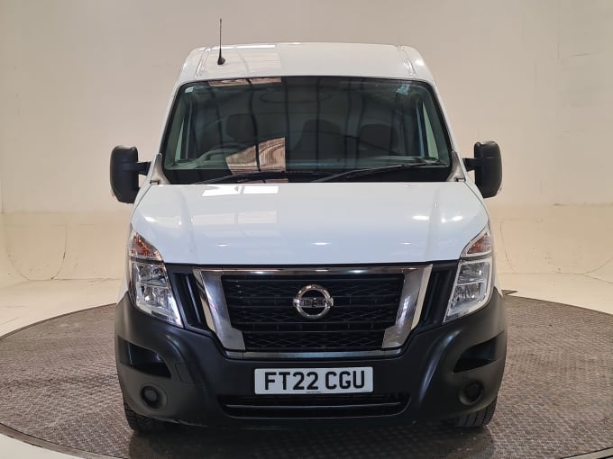 2025 Nissan Interstar