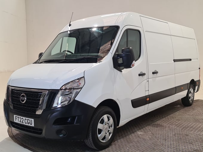 2025 Nissan Interstar