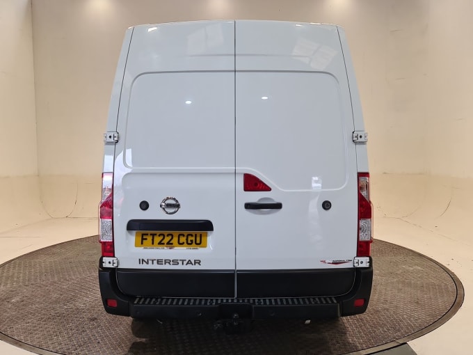 2025 Nissan Interstar