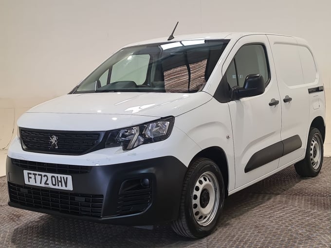 2025 Peugeot Partner
