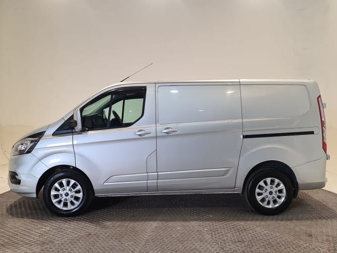 2025 Ford Transit Custom
